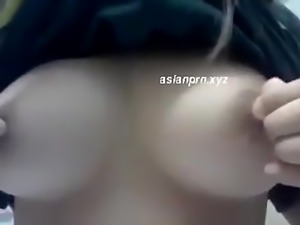 Korea teen show big boobs with smartphone