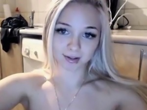 Hot Blonde Teen in a Naked Sexy Hot Moment