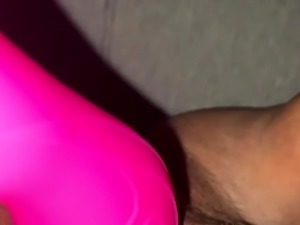 Gorgeous close up solo pussy toying from sexy solo stunner