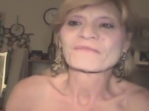 Dirty looking mature blonde crack whore straight from the streets sucking...