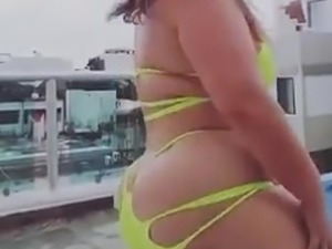 Bbw dancing for you