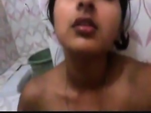 Large breasts bengali home recorded in bathtub