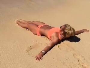 Britney Sexy Bikini
