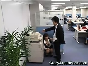 Getting a Handjob from the Office Girl!