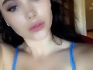 McKayla Maroney bikini twitter video, March 20, 2017