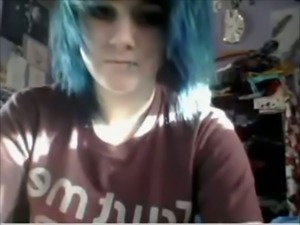Blue haired amateur emo girl with pierced lip was rubbing her clit