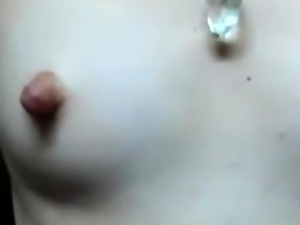 Skinny college teen puffy nipples on webcam