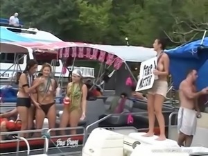 Amateur babes in bikini enjoys drinking and kinky fun on the yacht