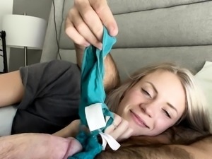 Amateur girlfriend anal with handjob cumshot
