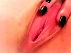 Pulled amateurs close up car sex