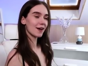 Hot amateur webcam teen masturbates for their fans
