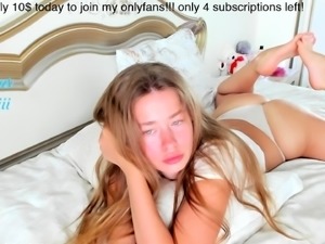 Russian Blonde Babe Masturbating her pussy on webcam