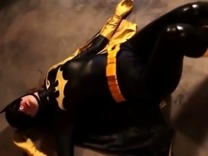 Batgirl in prison with Ashley Lane (Kirsje cums)